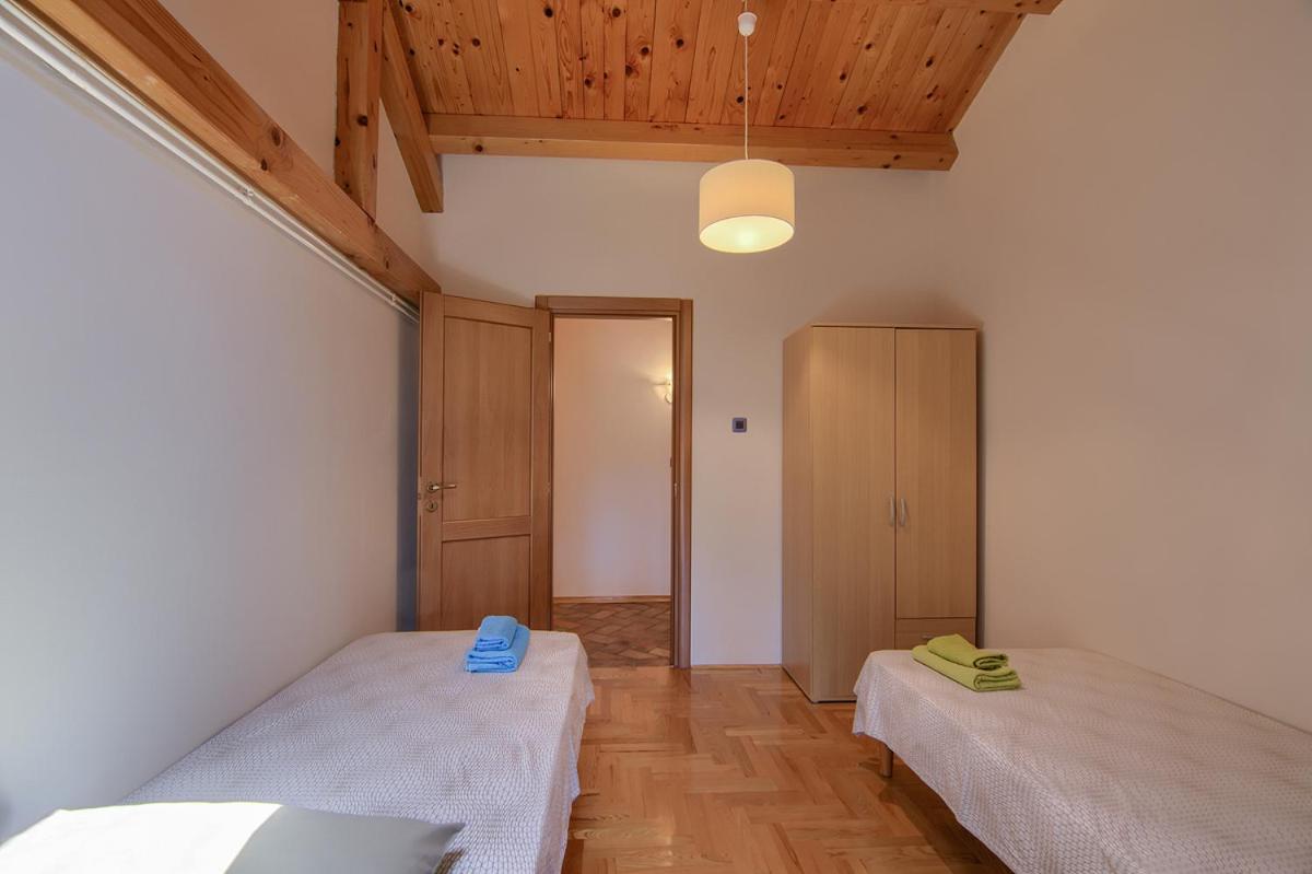 Holiday Home Kukurin Bale Εξωτερικό φωτογραφία